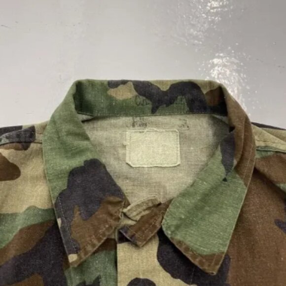 Vintage 80s USMC Camo Military Combat Shirt - Picture 3 of 3